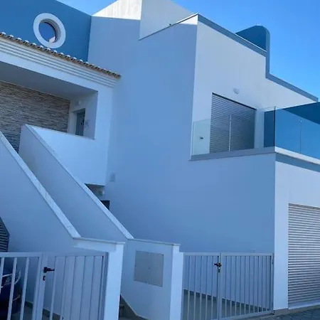 Manta 2 *